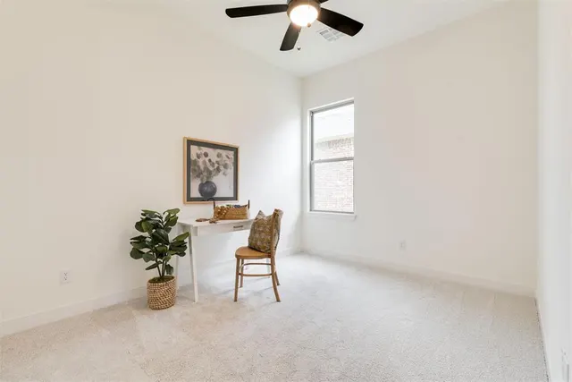 Photo 7 — 1725 Parkwood Avenue, Edmond, OK 73034
