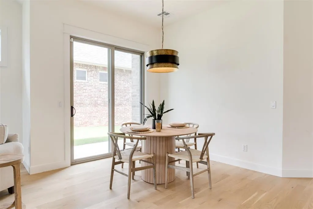 Photo 21 — 1725 Parkwood Avenue, Edmond, OK 73034