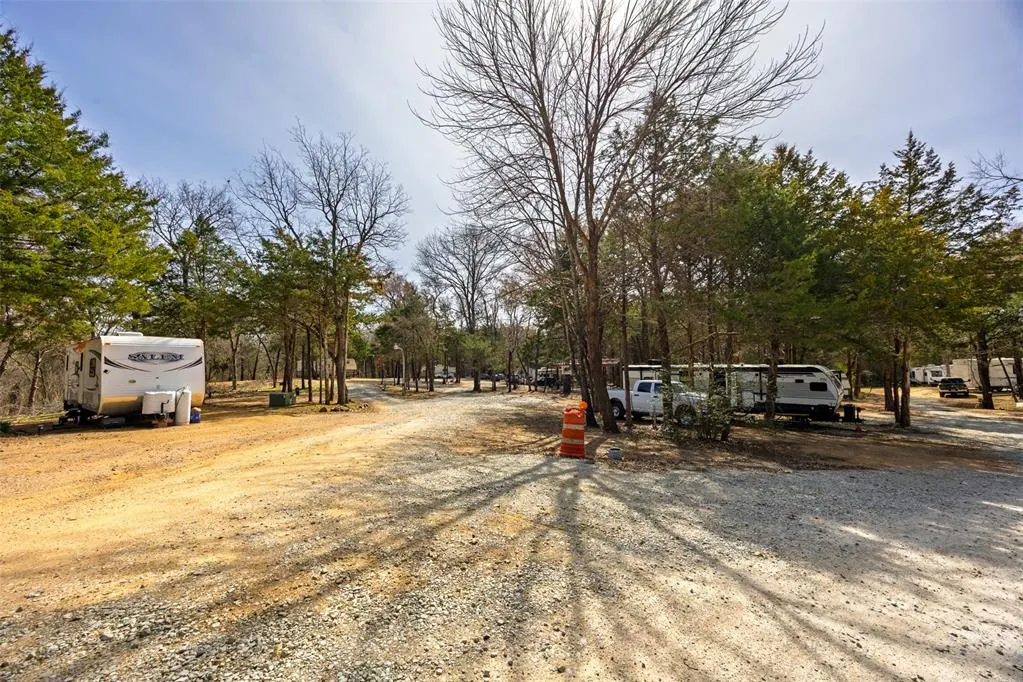 Photo 13 — 5300 Ok Highway 22, Tishomingo, OK 73460