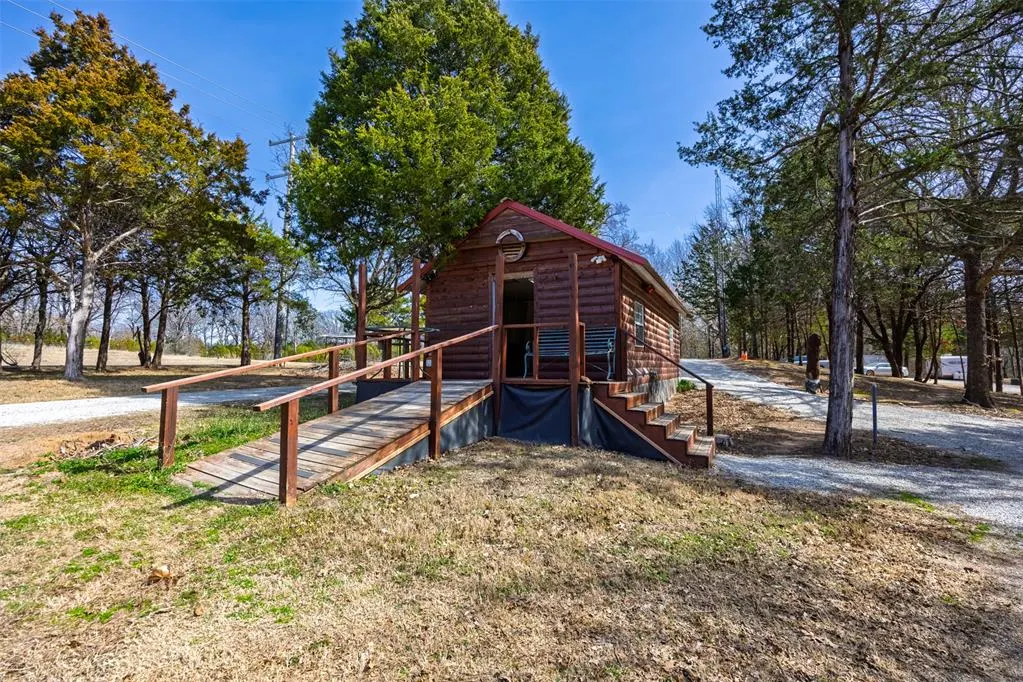 Photo 21 — 5300 Ok Highway 22, Tishomingo, OK 73460