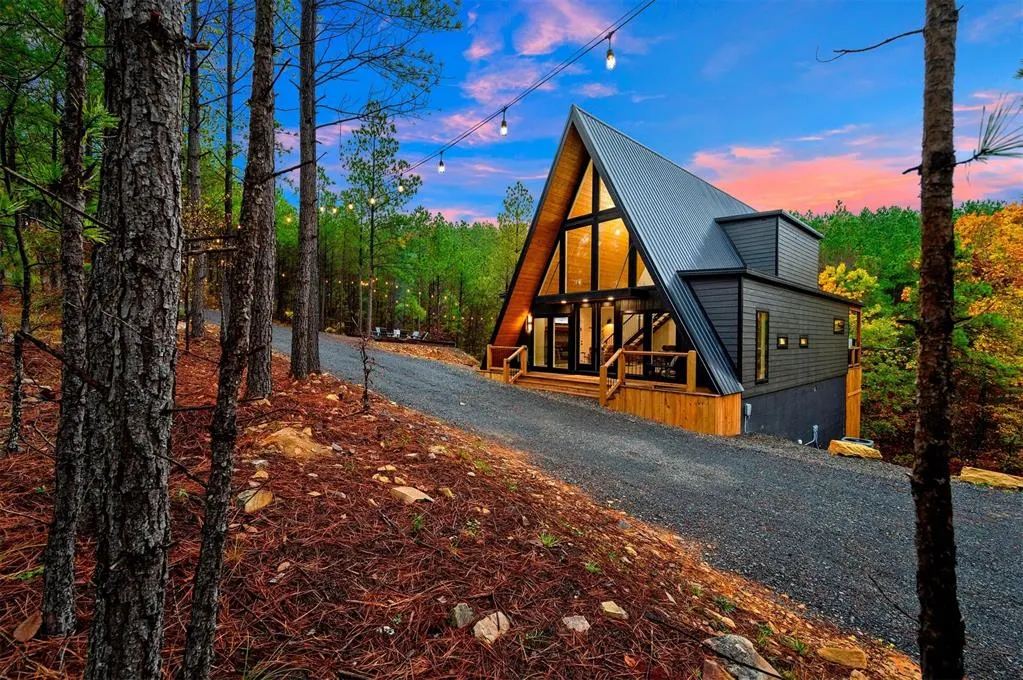 Photo 3 — 756 Timberline Trail, Broken Bow, OK 74728