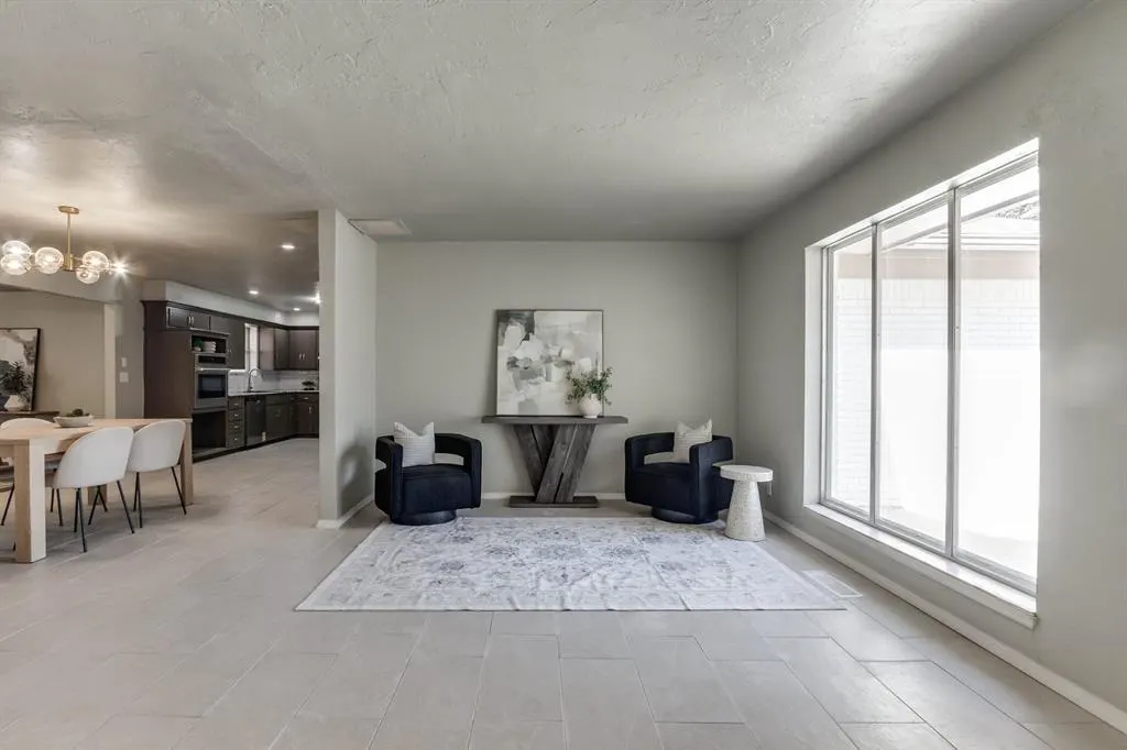 Photo 5 — 2713 N Donald Avenue, Oklahoma City, OK 73127