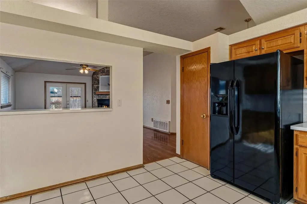 Photo 9 — 11516 Walters Avenue, Oklahoma City, OK 73162