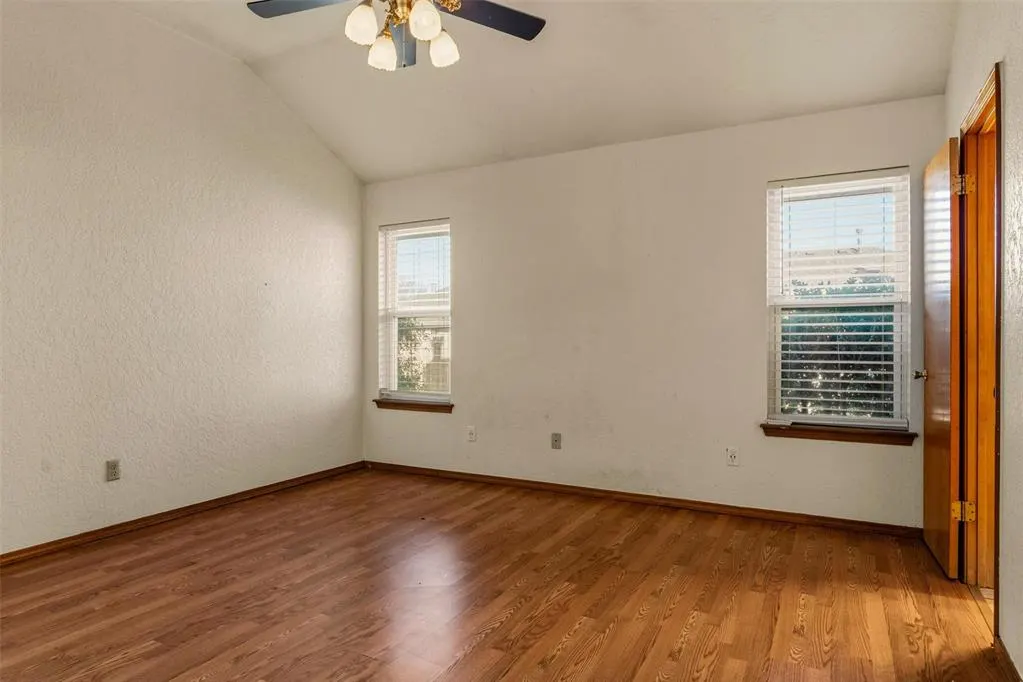 Photo 15 — 11516 Walters Avenue, Oklahoma City, OK 73162