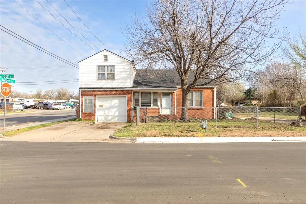 Photo 12 — 1037 NW 100th Street, Oklahoma City, OK 73114