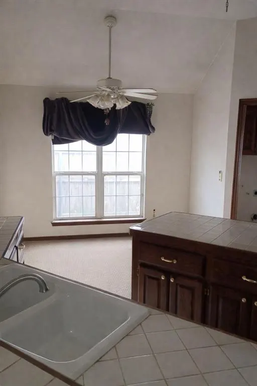Photo 6 — 9216 Lakecrest Drive, Oklahoma City, OK 73159