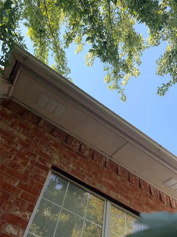 Photo 12 — 9216 Lakecrest Drive, Oklahoma City, OK 73159