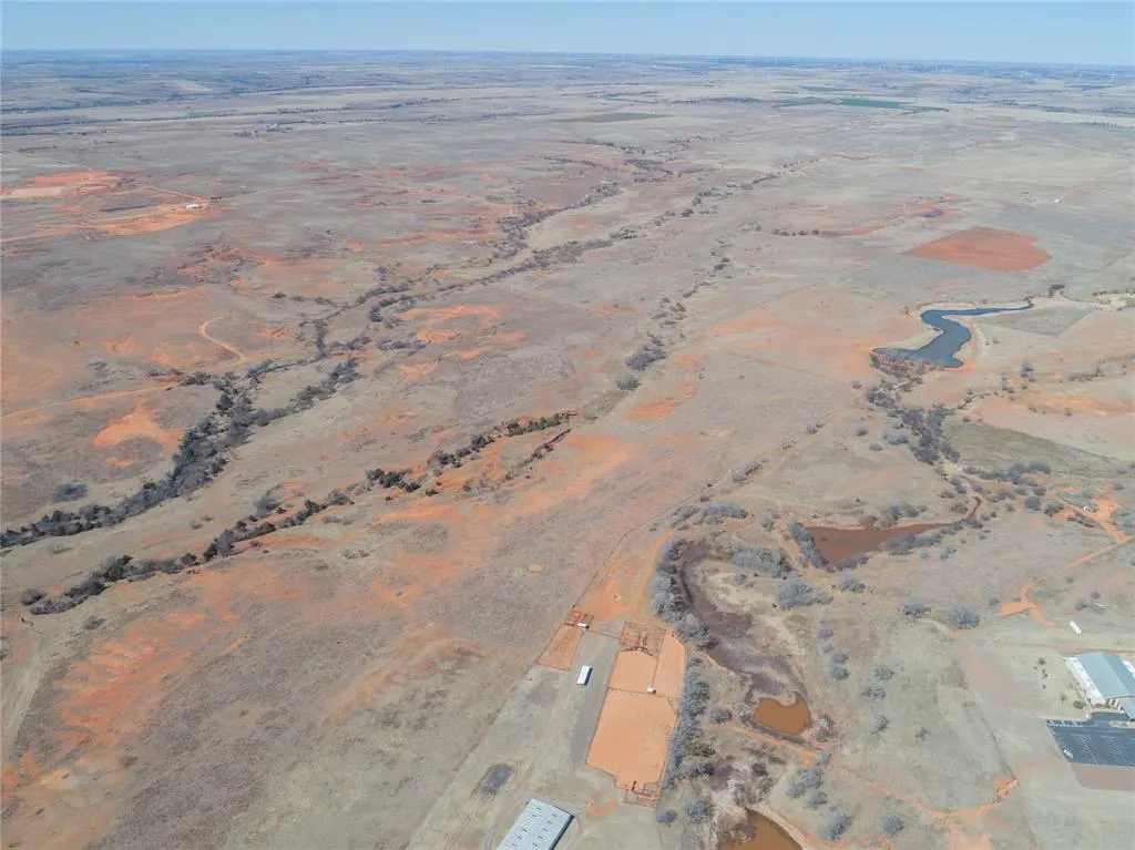 Photo 18 — I-40 Service Road, Sayre, OK 73662