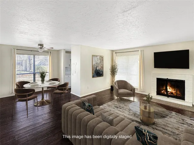 Photo 2 — 804 Cardinal Creek Boulevard A, Norman, OK 73072