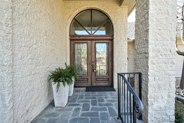 Photo 4 — 6216 Harden Drive, Oklahoma City, OK 73118