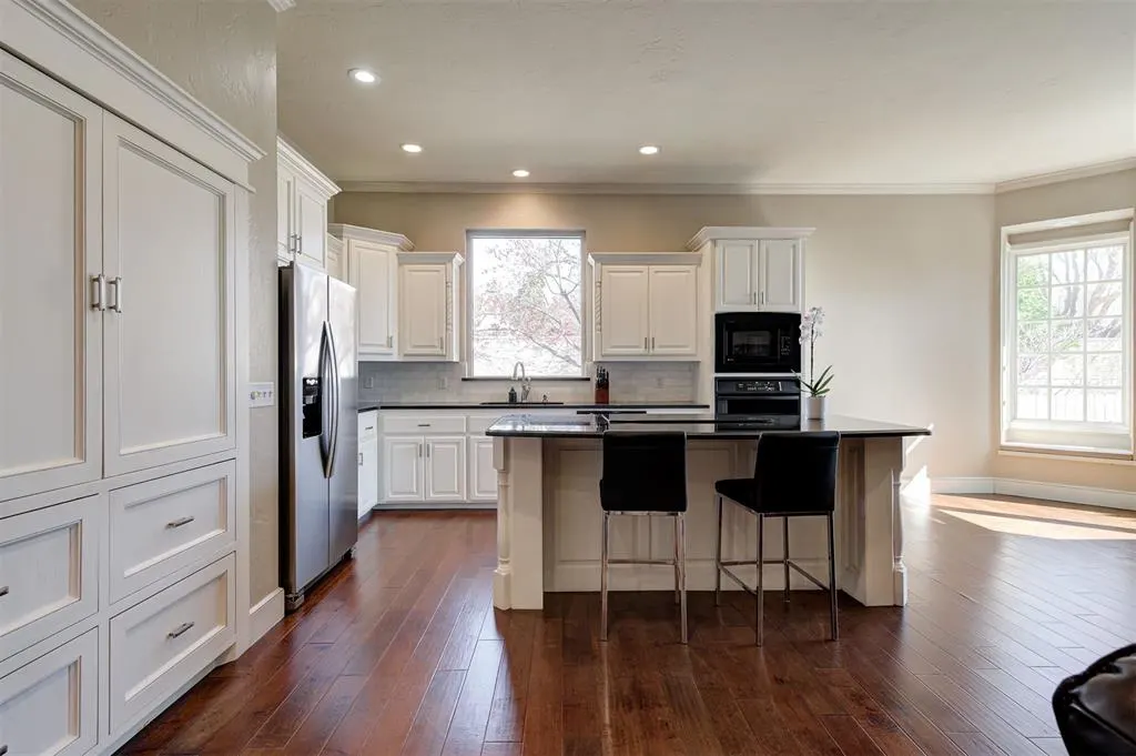 Photo 10 — 6216 Harden Drive, Oklahoma City, OK 73118