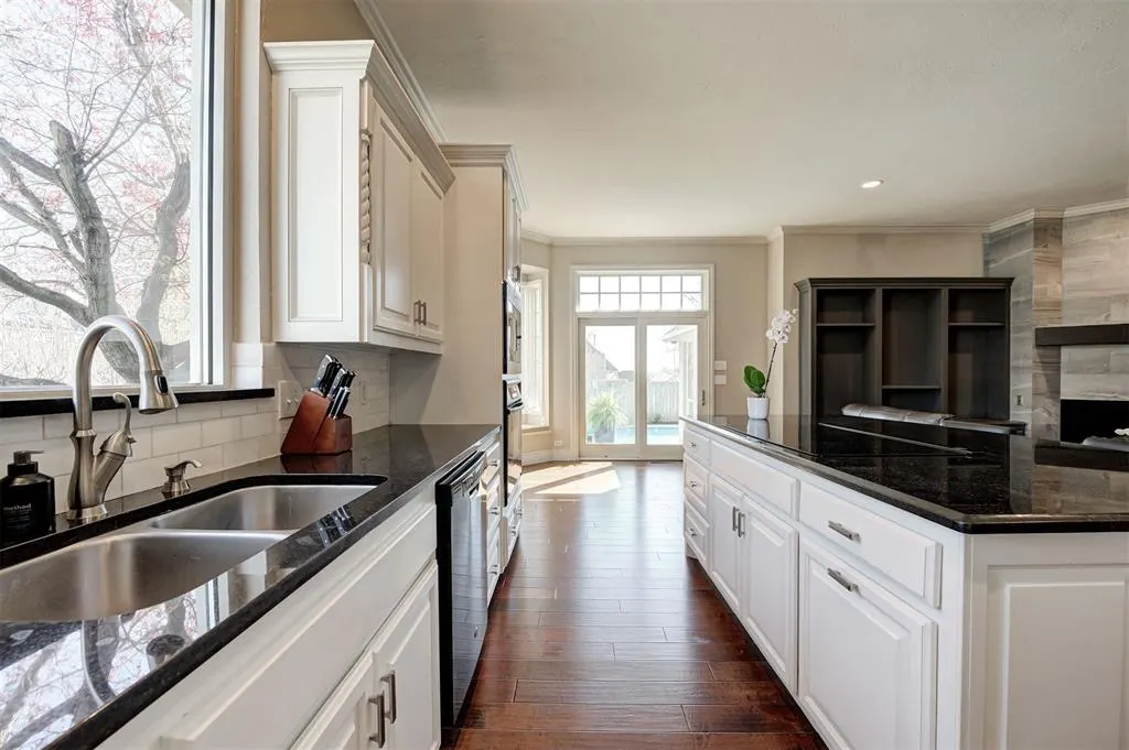 Photo 12 — 6216 Harden Drive, Oklahoma City, OK 73118