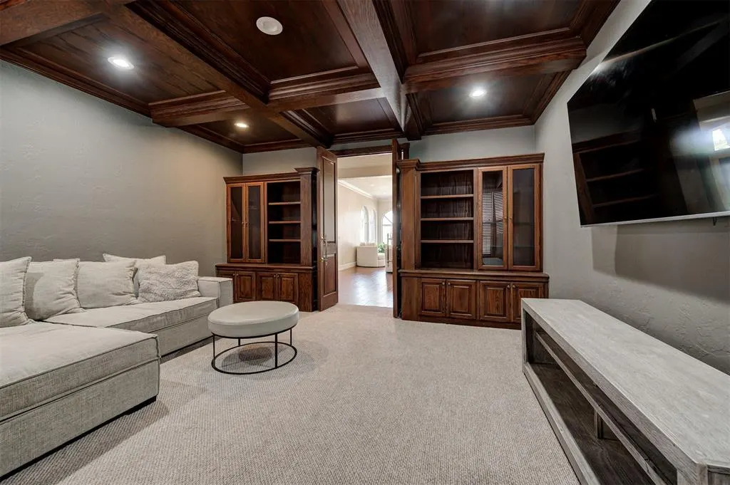 Photo 33 — 6216 Harden Drive, Oklahoma City, OK 73118