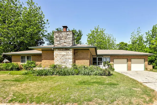 Photo 2 — 3601 Venice Boulevard, Oklahoma City, OK 73112