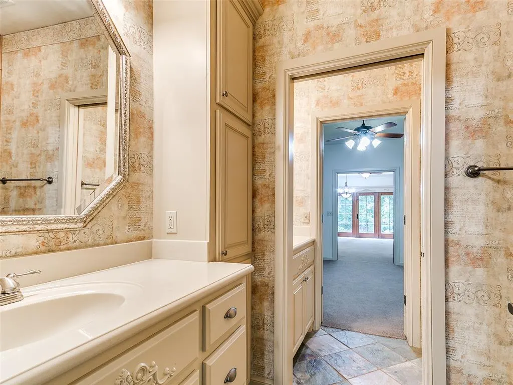 Photo 37 — 400 Autumnwood Court, Edmond, OK 73003