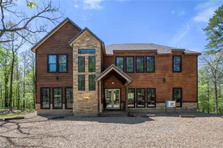 Sold home at 35 Jordan Way