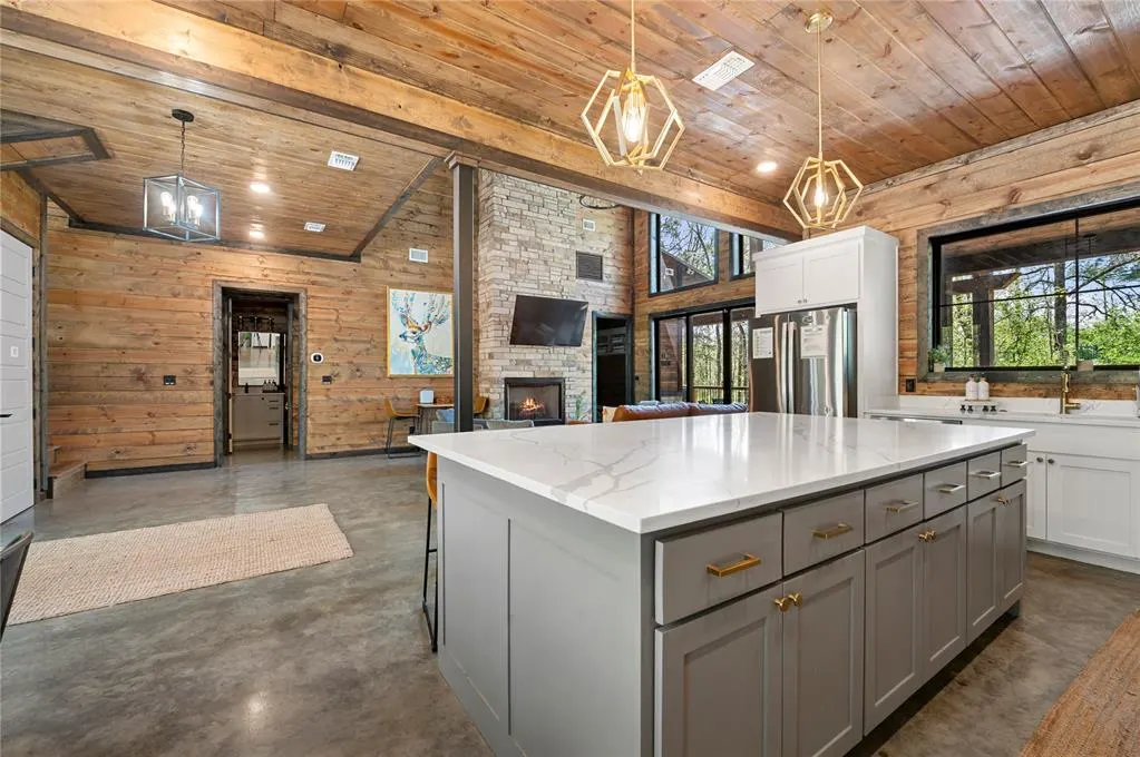 Photo 7 — 35 Jordan Way, Broken Bow, OK 74728