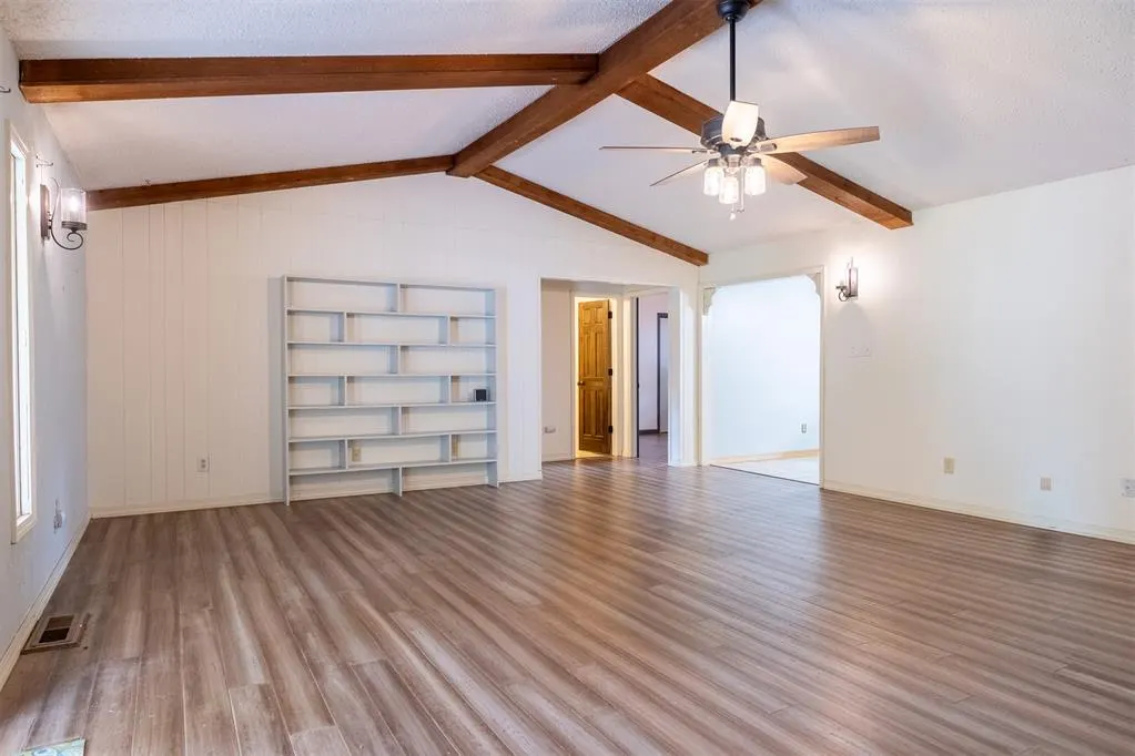 Photo 9 — 515 W Tennessee Avenue, Pauls Valley, OK 73075
