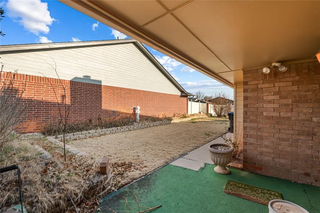 Photo 3 — 632 NW 142nd Street, Edmond, OK 73013