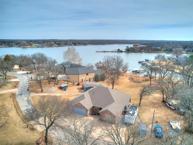 Photo 2 — 46 W Shore Drive, Arcadia, OK 73007