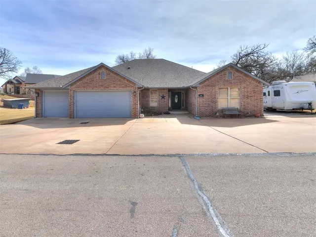 Photo 4 — 46 W Shore Drive, Arcadia, OK 73007