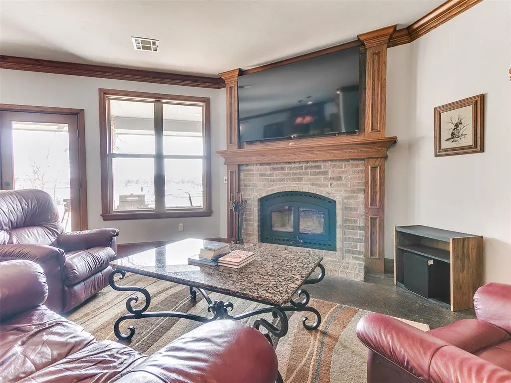 Photo 8 — 46 W Shore Drive, Arcadia, OK 73007