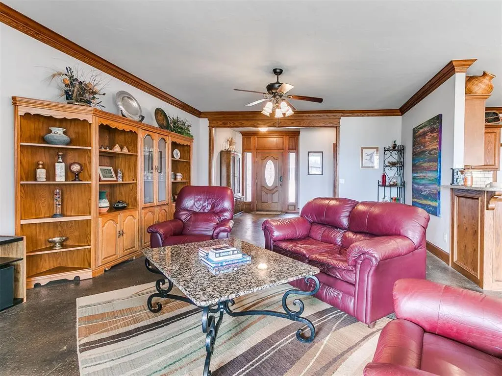 Photo 10 — 46 W Shore Drive, Arcadia, OK 73007