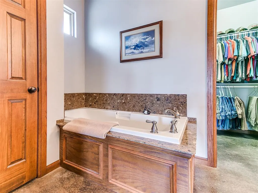Photo 26 — 46 W Shore Drive, Arcadia, OK 73007