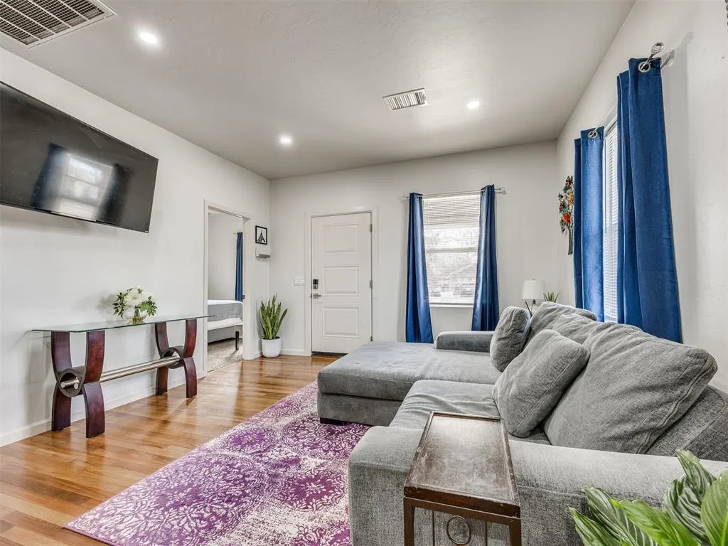 Photo 11 — 1521 SW 25th Street, Oklahoma City, OK 73108