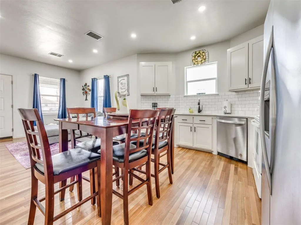 Photo 14 — 1521 SW 25th Street, Oklahoma City, OK 73108