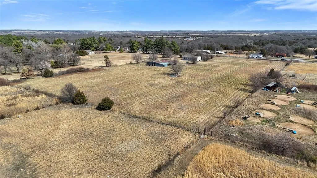 Photo 4 — 1701 S Pottawatomie Road, Harrah, OK 73045