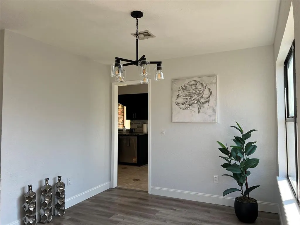Photo 10 — 1330 HILL CROSS Court, Oklahoma City, OK 73159