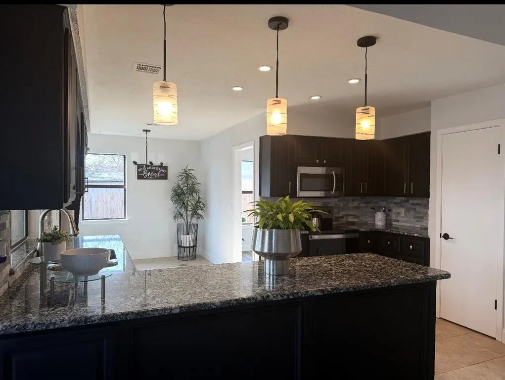 Photo 32 — 1330 HILL CROSS Court, Oklahoma City, OK 73159