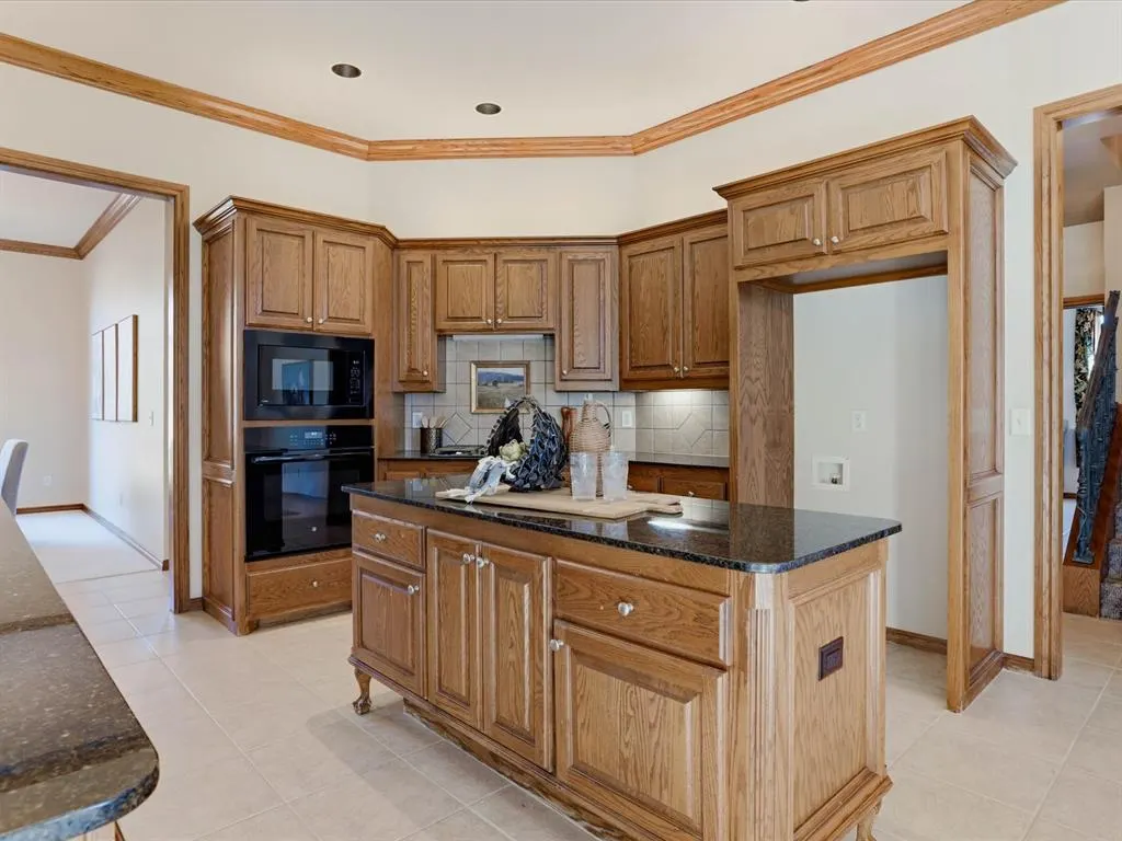 Photo 12 — 4109 RIVA RIDGE Court, Edmond, OK 73003