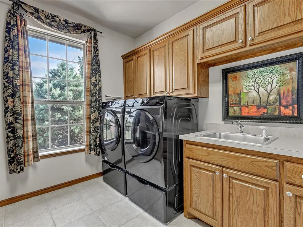 Photo 15 — 4109 RIVA RIDGE Court, Edmond, OK 73003