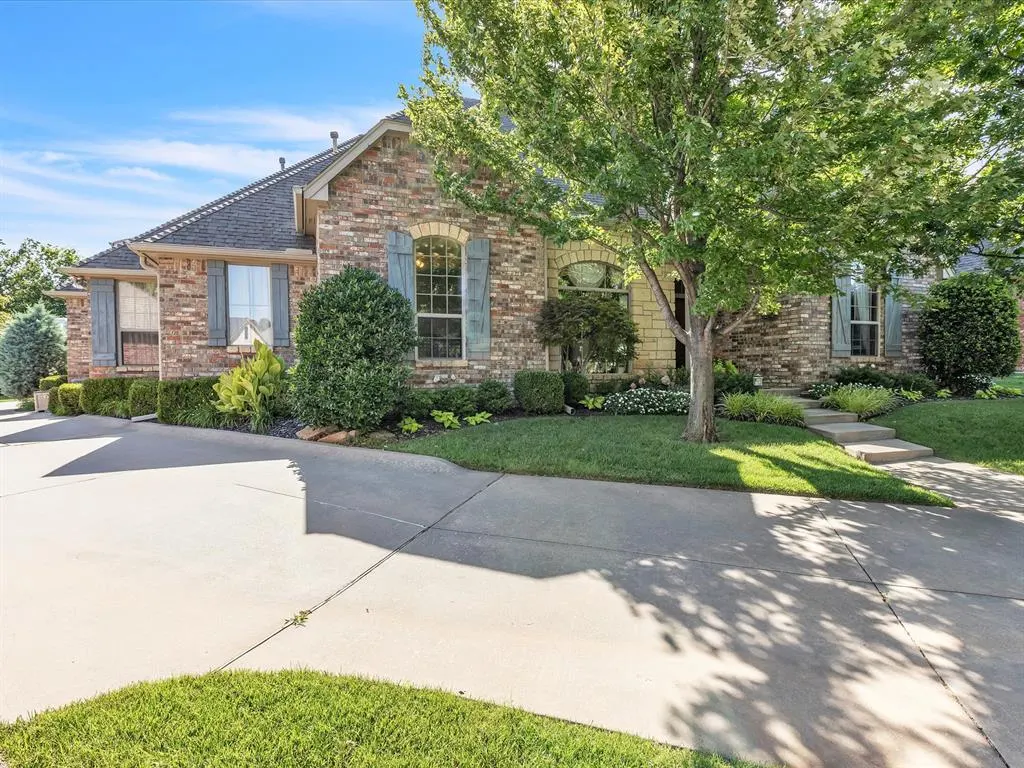 Photo 32 — 4109 RIVA RIDGE Court, Edmond, OK 73003
