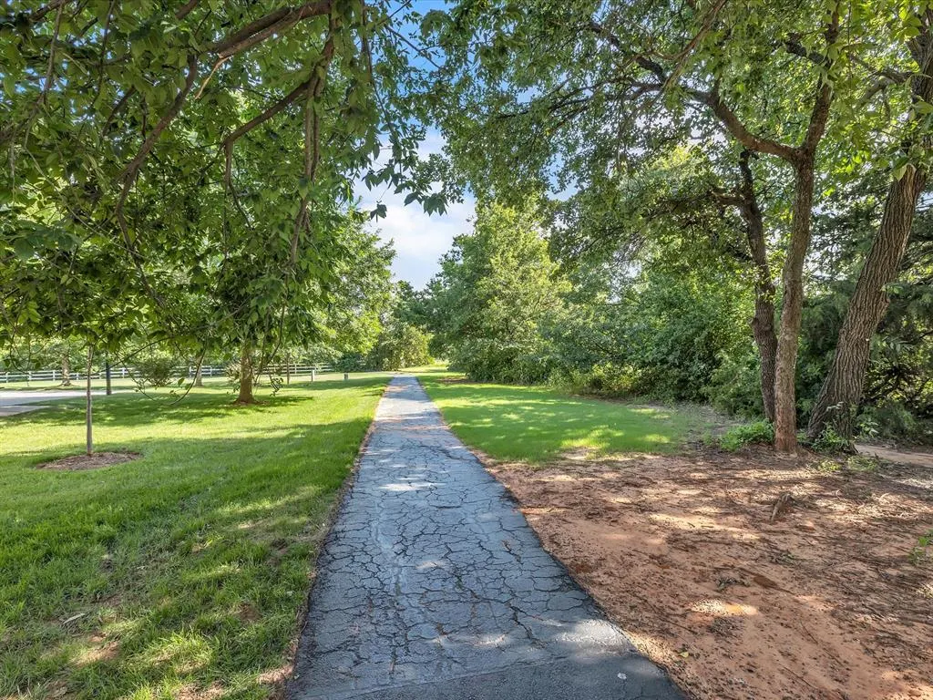 Photo 35 — 4109 RIVA RIDGE Court, Edmond, OK 73003