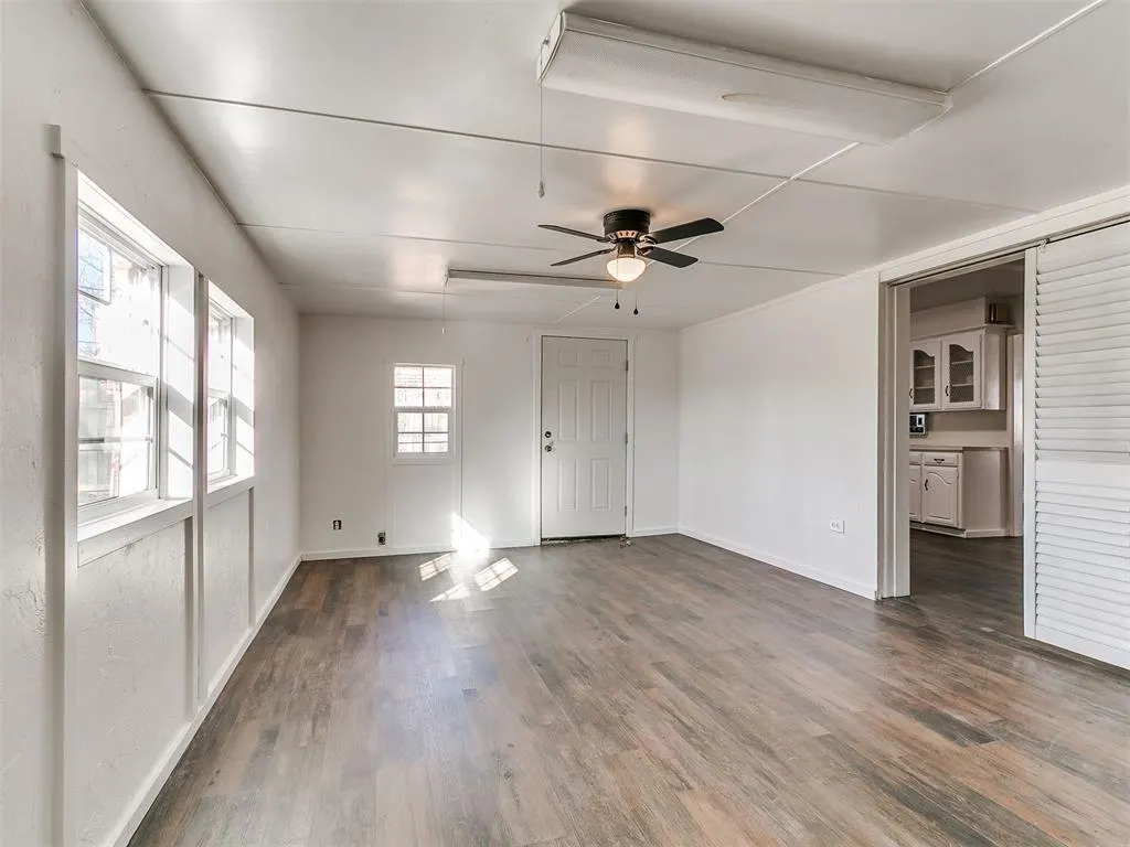 Photo 15 — 4208 NW 31st Terrace, Oklahoma City, OK 73112