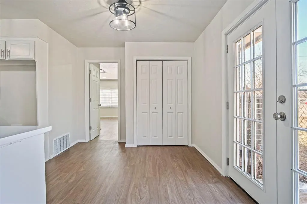 Photo 17 — 5825 N Blue Lake Drive, Norman, OK 73069