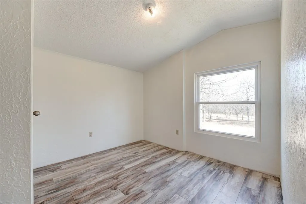 Photo 26 — 15524 E Hefner Road, Jones, OK 73049
