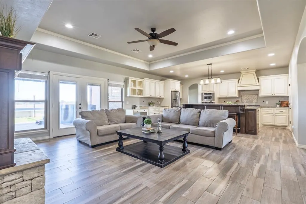 Photo 10 — 39755 Demoy Drive, Shawnee, OK 74804