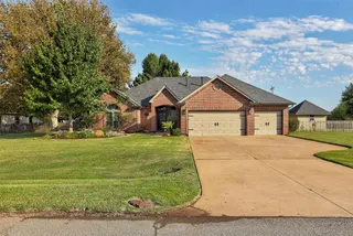 Sold home at 2021 Raineys Boulevard