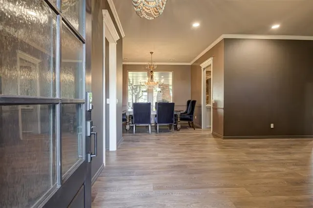 Photo 5 — 2021 Raineys Boulevard, Edmond, OK 73025