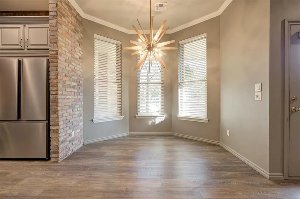 Photo 10 — 2021 Raineys Boulevard, Edmond, OK 73025