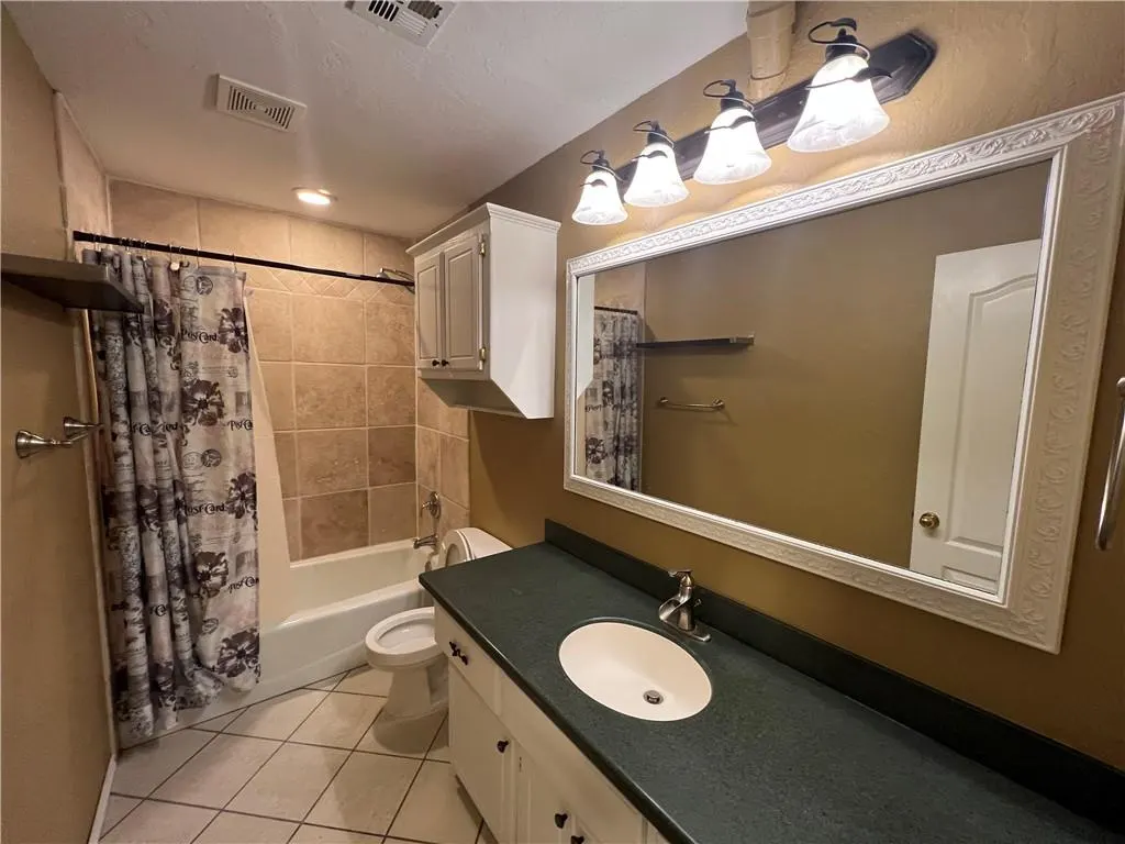 Photo 7 — Address unavailable, Oklahoma City, OK 73170