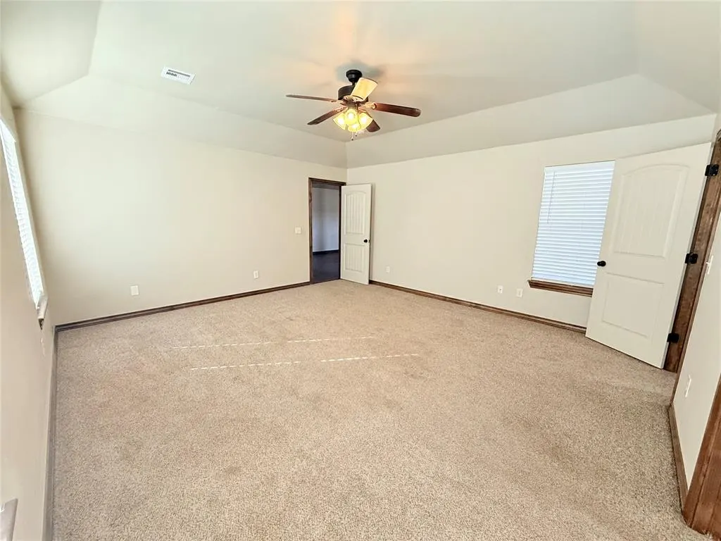 Photo 13 — 17170 Hickory Trail, Newalla, OK 74857