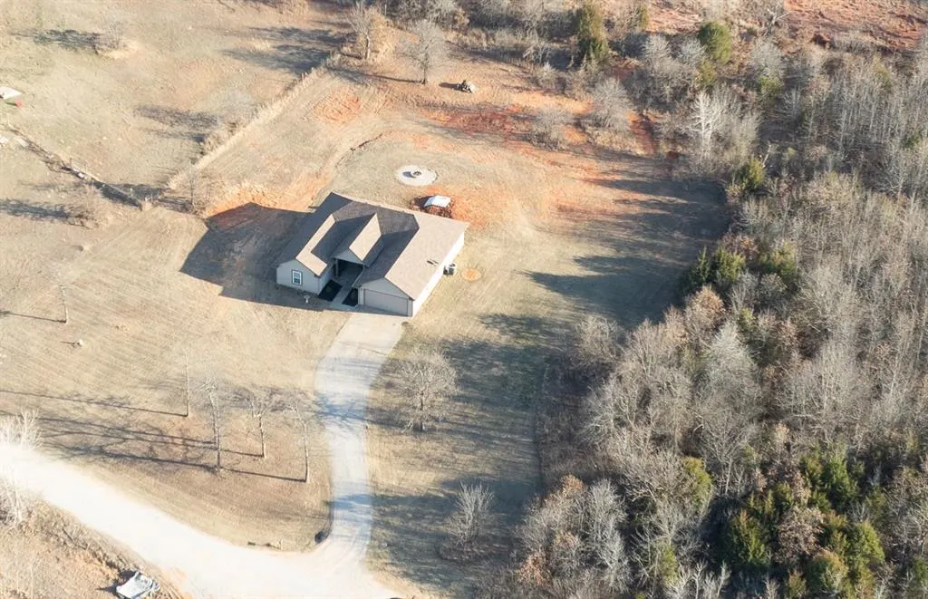 Photo 21 — 17170 Hickory Trail, Newalla, OK 74857