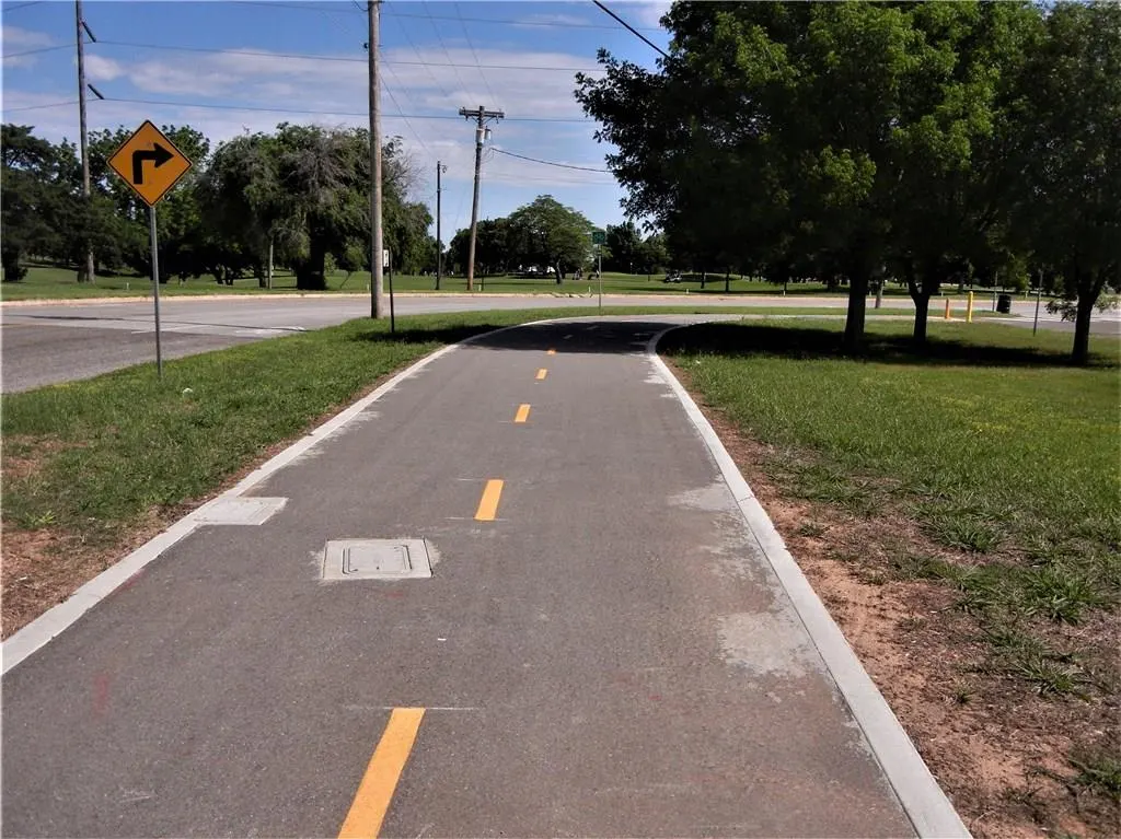 Photo 16 — 6552 N Meridian Avenue 105, Oklahoma City, OK 73116