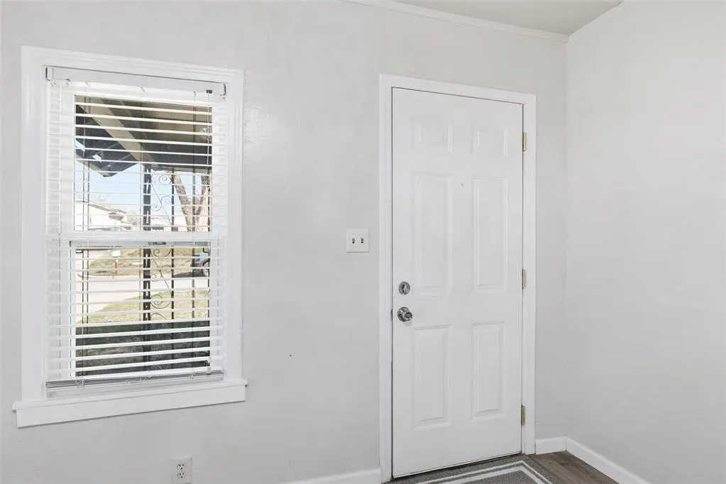 Photo 4 — 520 S Reno Avenue, El Reno, OK 73036