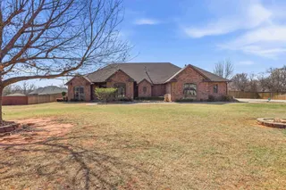 Sold home at 1414 E Twin Brook Terrace